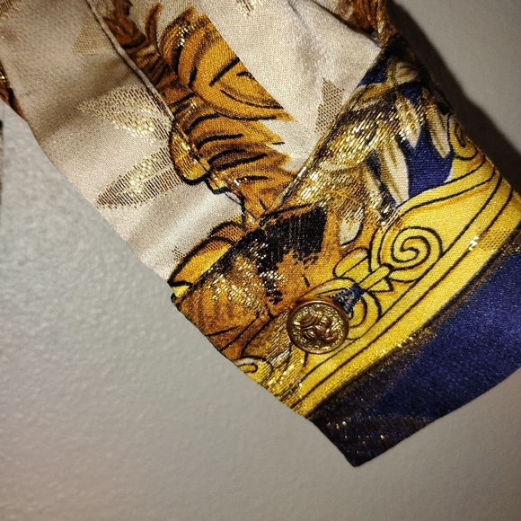 SILK GOLD METALLIC FLORAL SAFARI THEME SHIRT - Picture 9 of 12